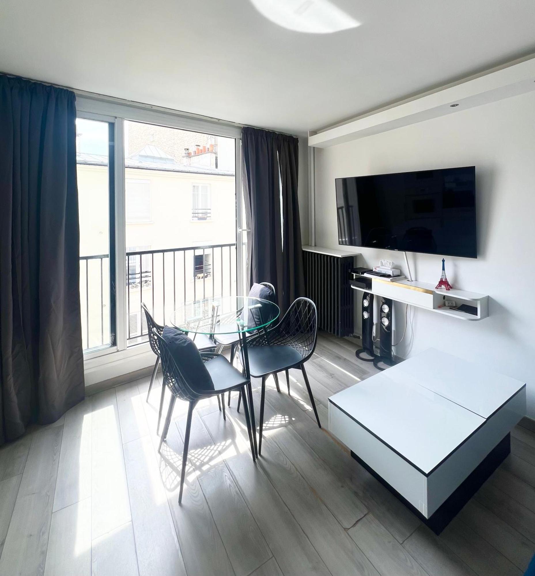 Apartment Like Home Arc De Triomphe, Champs Elysees, Tour Eiffel Париж Экстерьер фото